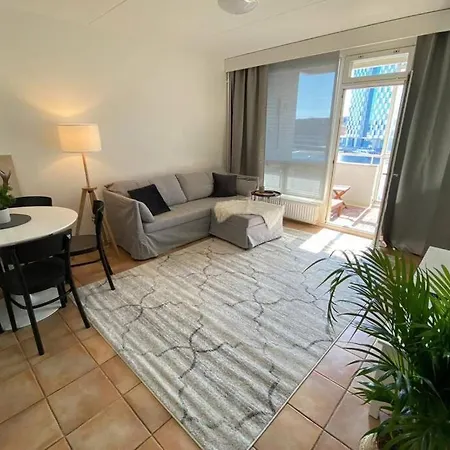 2Ndhomes Helsinki Center Seaview Apartment With Sauna And Balcony *
